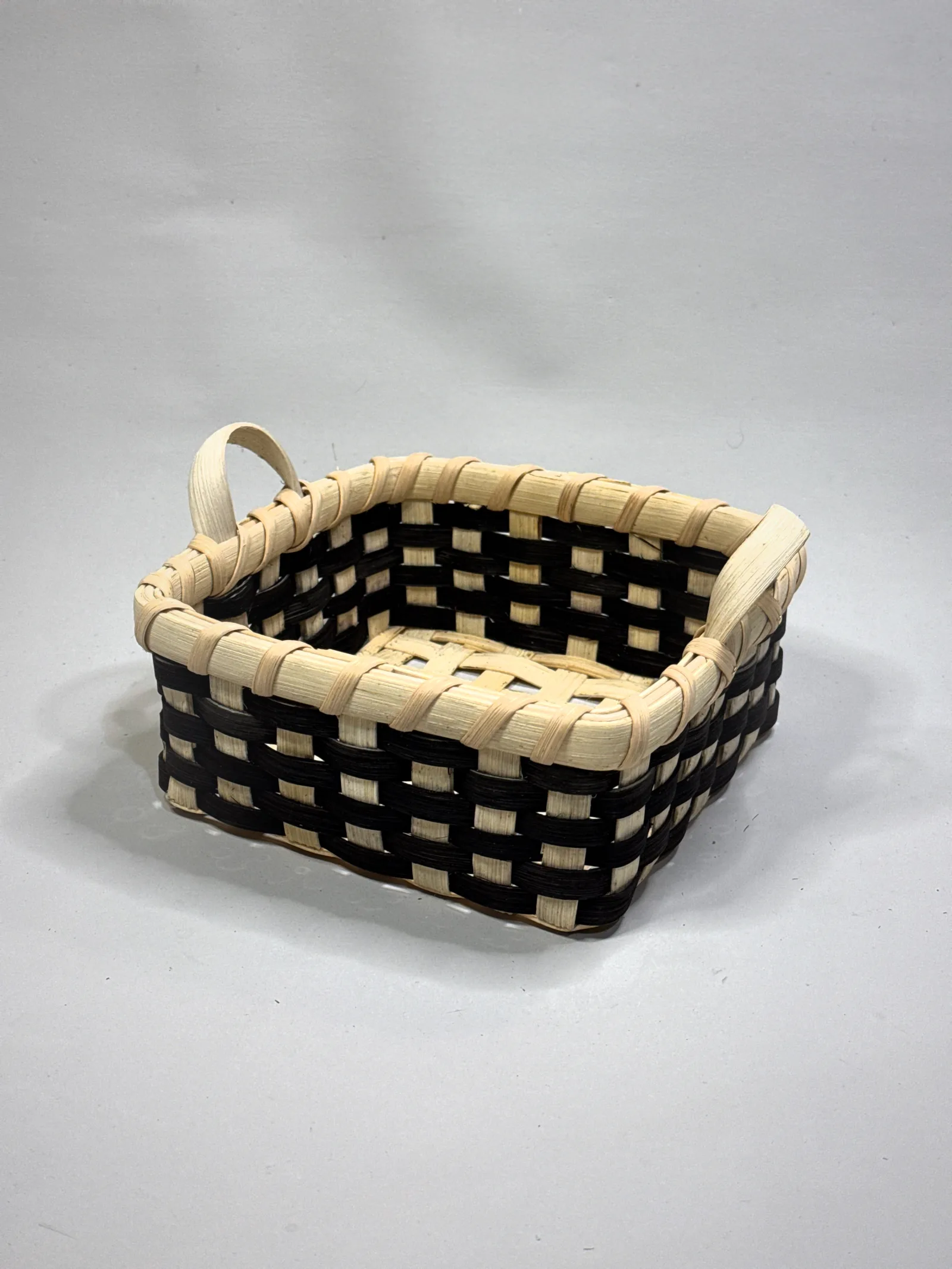 Napkin Basket — image 3